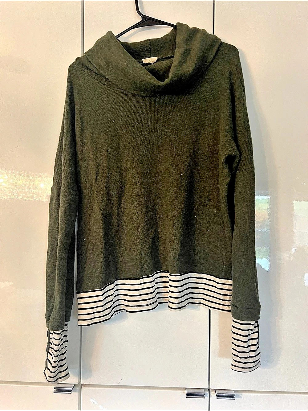 Striped Cowl Neck Sweater Green & White Size Medium